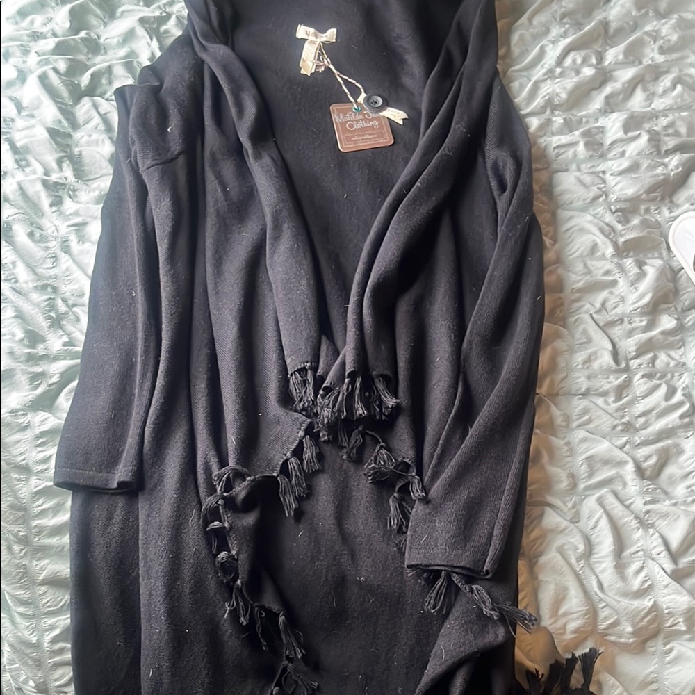 Elegant Black Hooded Cardigan with Tassels
